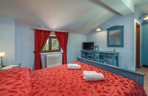 Cozy Home In Tinjan With Wifi - Foto 47