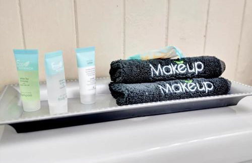 Stones Throw Beachside Bungalow #2 AT THE BEACH - Foto 13