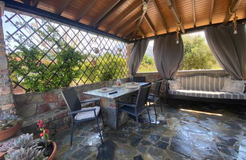 A wooden house in Kardamyla - Foto 29