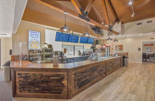 Sensational Burning Tree 4 bed 3 bath Retreat in the Country Club - Photo 43