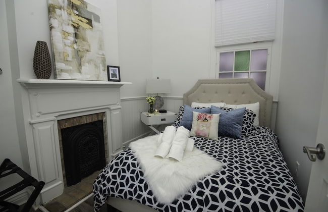 Best Location! 4 BR! Next to French QT by YouRent - Foto 4