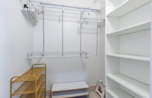 Designer Stylish Villa by Sawgrass with Hot Tub and Arcade Games - Foto 35