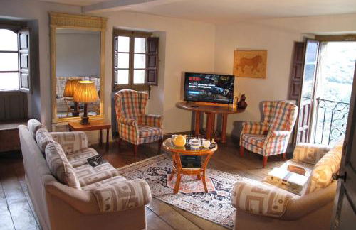 The Manor House - Photo 24