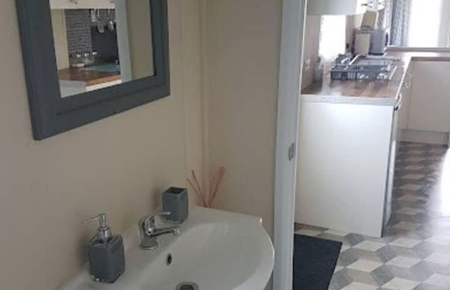 Lovely 2-bed Chalet at Robinhood Retreat Free Park - Foto 12