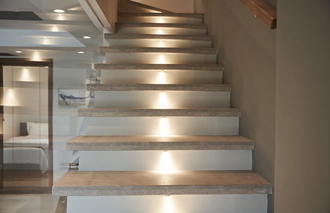 Beachfront Alassa Villas w Private Pools Complex - Foto 2