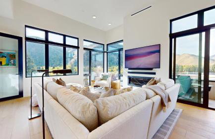 The Residences at One Twenty Unit 302 - Foto 3