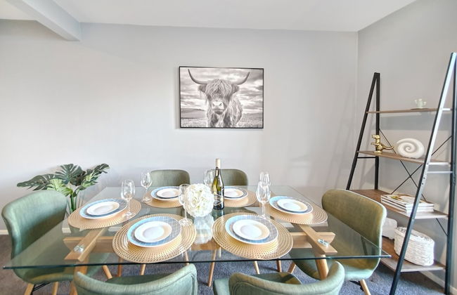 Mountain, lake, sun and this sensational home - Foto 6