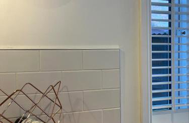 Stylish Boutique Home Near Sandbanks - Walk to Ashley Cross - Foto 18
