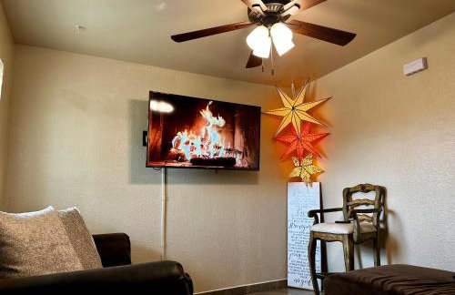 The Rustic @ Paseo de Encinal Drive - Foto 19