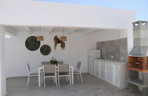 Chalet con piscina en Naveros - Foto 21