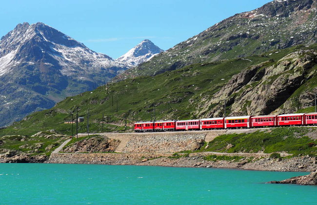 Alpes Suizos y St. Moritz en tren - Foto 3