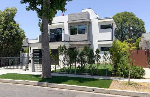 Posh Luxury Modern Home with Pool Spa and Rooftop Deck - Foto 41