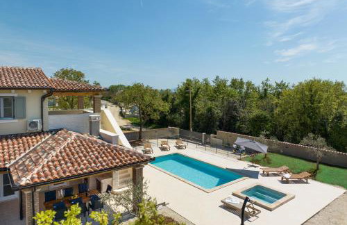 Villa in Kavran - Foto 32