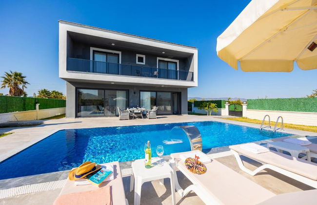 Villa Grand Yasar 2 in Ok Ular - Photo 1