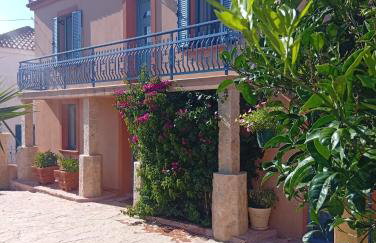 Maronia - Photo 3