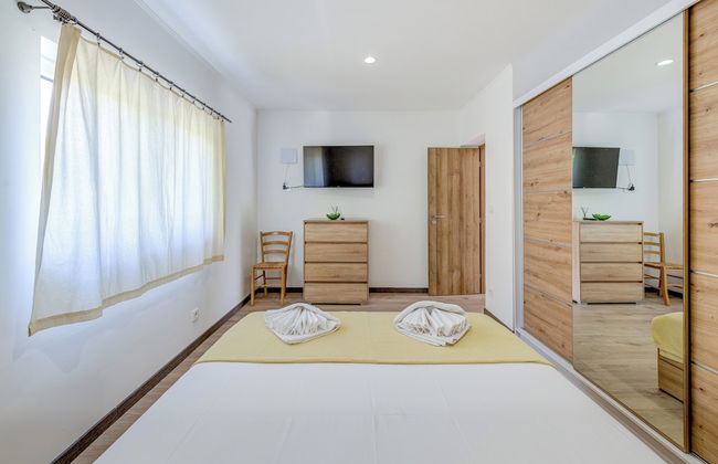 Villa Gariful, Sleeps 8 with Pool & Pet Friendly - Foto 3