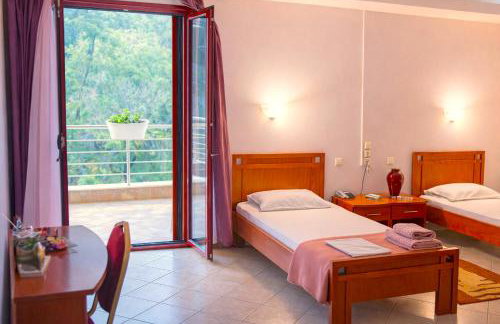 Jayne's Rooms - Elassona Central Getaways - Photo 33