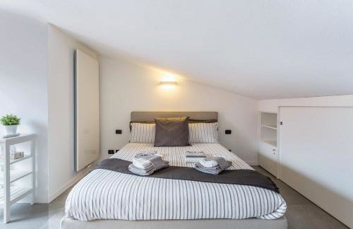 New Eleven Apartment on Como Lake - Photo 16