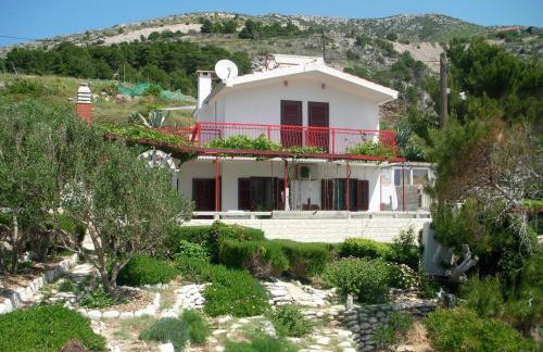 Apartments by the sea Cove Zarace, Hvar - 21007 - Photo 1