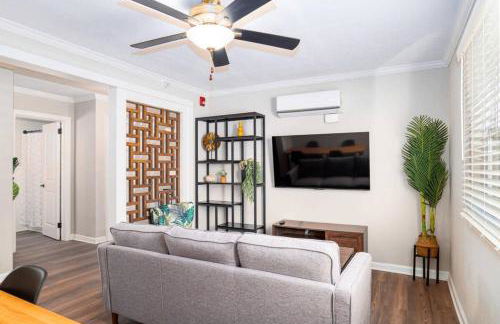 Sojourn 2 BR Luxury Beach Suite Surf Suite - Photo 17