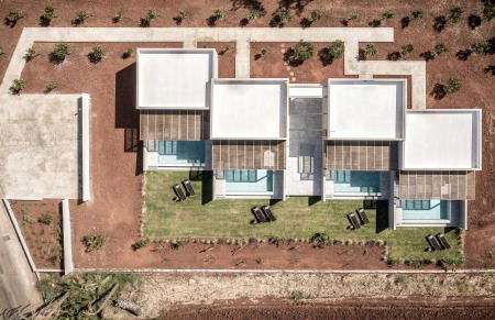 AKU Suites with private pools - Photo 28