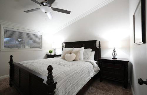 Sweet 4 bedroom, 3 bath plus Loft Bedroom, Pool Home - Foto 7