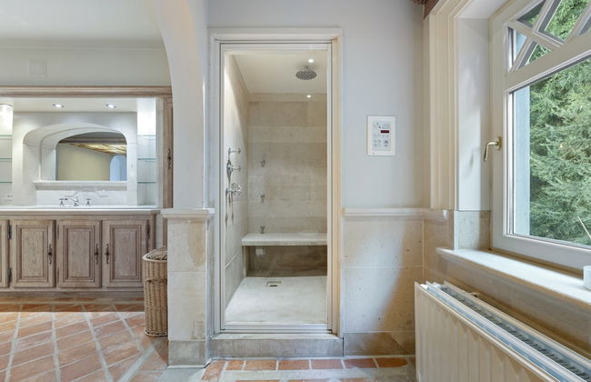 Majestic Villa With Pool and Sauna - Foto 20