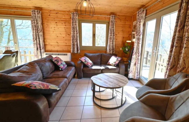 Holiday Home With a Panoramic View of the Ourthe, on a Quietly Located Property - Foto 38