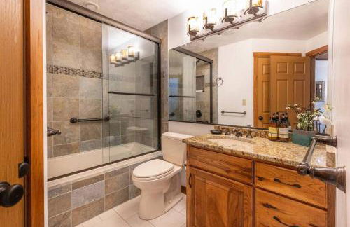 Luxury Seven Springs Condo- 3 Bed & Loft, 3 Bath - Foto 17