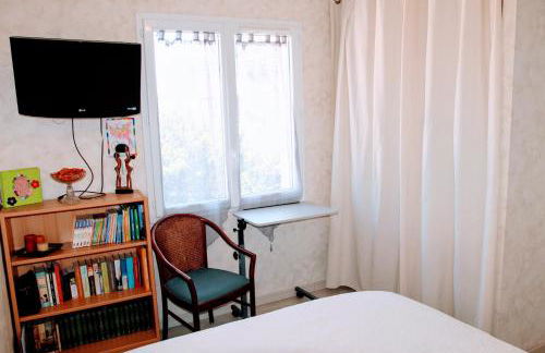 Le 16 BIS Appart Climatisé PMR - Foto 11