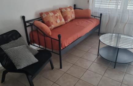 Schicke 2 Zimmer Wohnung ganz Zentral Und ruhig! Nähe Bahnhof! - Foto 2