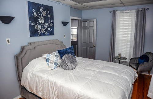 Bright & Stylish 2-Bedroom Near Downtown Mobile Free Parking - Foto 6
