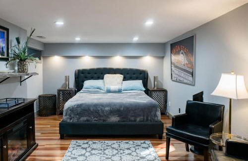 Designer Apartment in a Historic 1901 Downtown Area Mansion - Foto 24