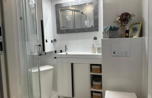 Przytulny Apartament z Balkonem Stalowa Wola - Foto 12