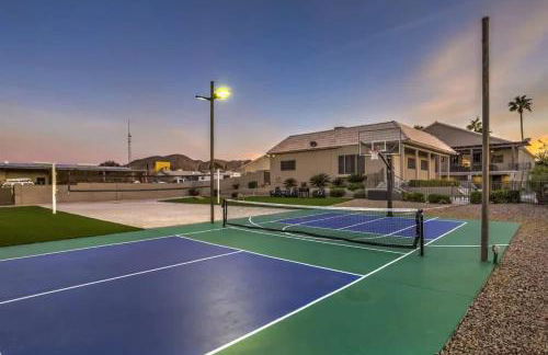 8000sf 7BR Villa Casita Pool Spa Gym & Games - Foto 5