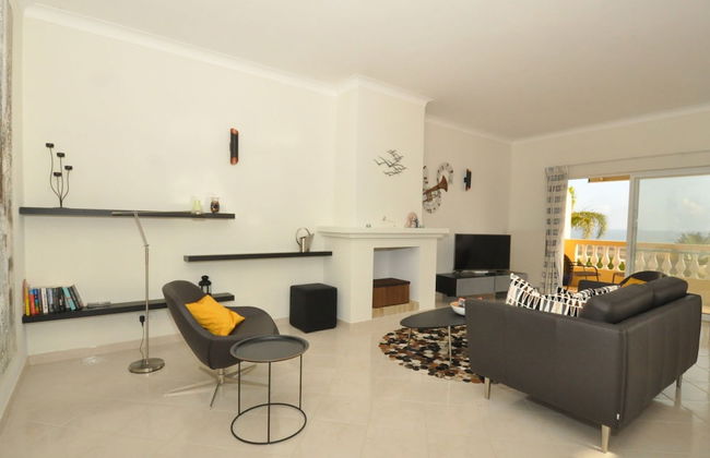 Villa With Views Like the Pool, Sea, Meia Praia - Foto 8