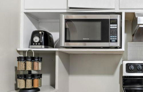 Amazing Escape King Bed BSU Parking Fire Pit - Photo 20