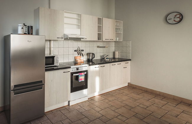 Bearsleys Downtown Apartments - Photo 20