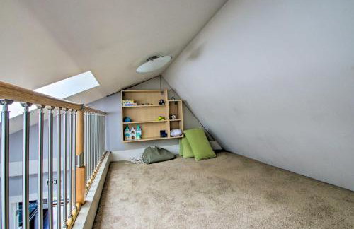 White Mountain Escape with Separate In-Law Suite! - Foto 12