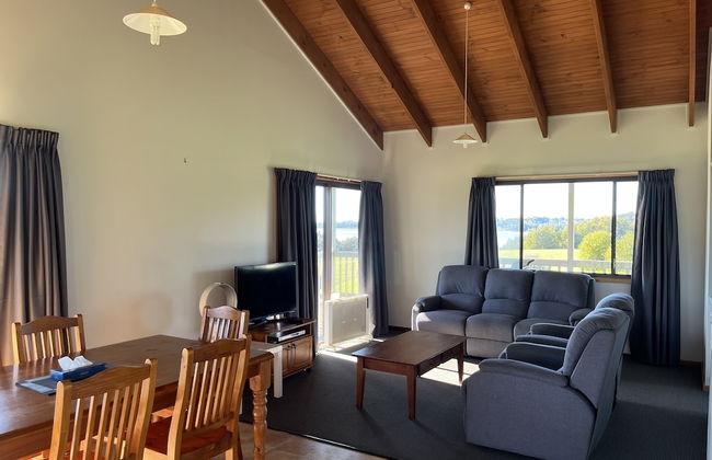 Black Bream Point Cabins - Photo 9