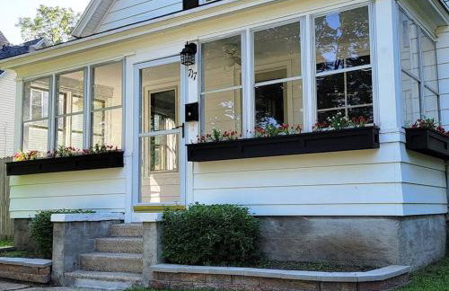 Beautiful Craftsman Style Home w/ Fenced Yard - Foto 32