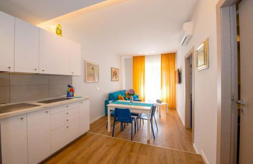 Apartment downtown, near Pompei Sorrento ,the sea - Foto 9