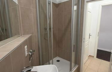 Jomi Stays - Kudamm - Foto 13