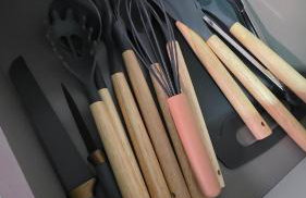 Casa completa, lindamente decorada, nova com 2 quartos - Foto 8