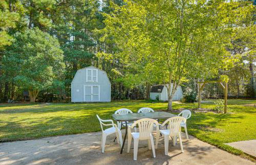 15 Mi to Raleigh Dog-Friendly Home with Fire Pit! - Foto 31
