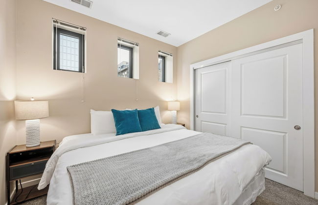 Modern Downtown Apartment - Foto 41