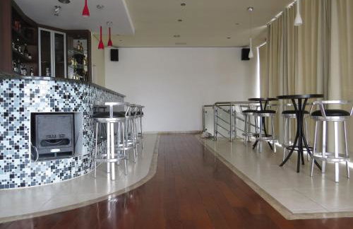 Mansão Casa Blanca em São Roque c/ 5 vagas garagem - Foto 122