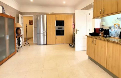 Villa soleada con total tranquilidad - Photo 13