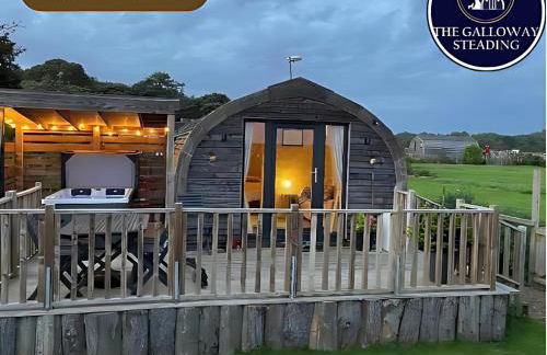 The Galloway Steading- The Bee Hive Couples Retreat with Hot Tub and Fire Pit - Foto 1
