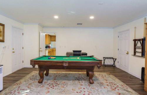 Acorn House - Charming house in green heaven with pool table with lovely backyard - Foto 27